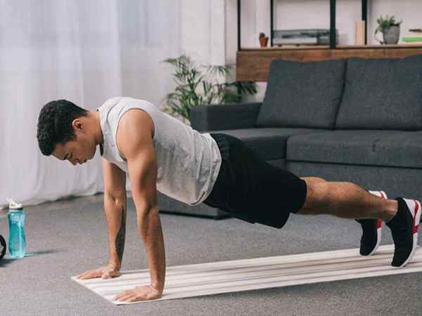 Cách hít thở khi chống đẩy đúng kỹ thuật nhất