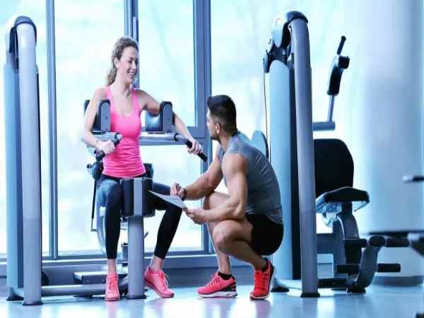 Người hướng dẫn tập gym gọi là gì? Làm công việc gì?