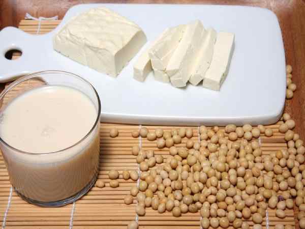 Ăn uống gì để tăng vòng 1? Thực phẩm tăng vòng 1?