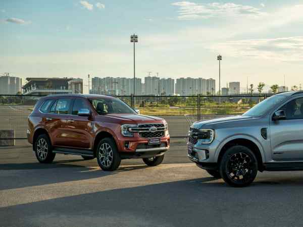 Đánh giá ford everest về nội thất, ngoại thất, động cơ
