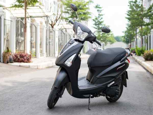 Xe tay ga Yamaha Acruzo giá 33.490.000 VNĐ